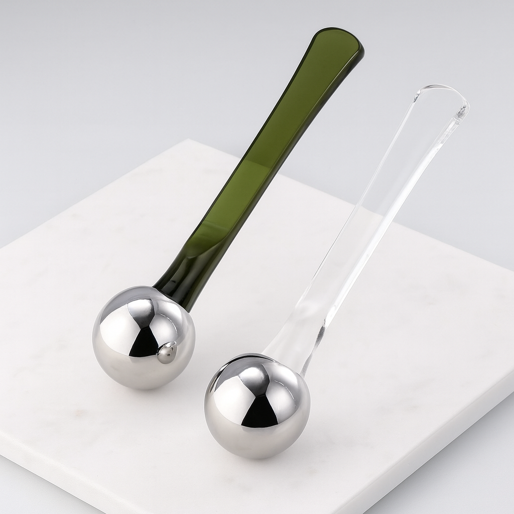 Applicateur de crème en métal